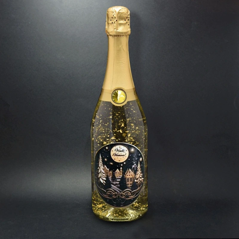 Šumivé víno so zlatými lupienkami - etiketa Veselé Vianoce